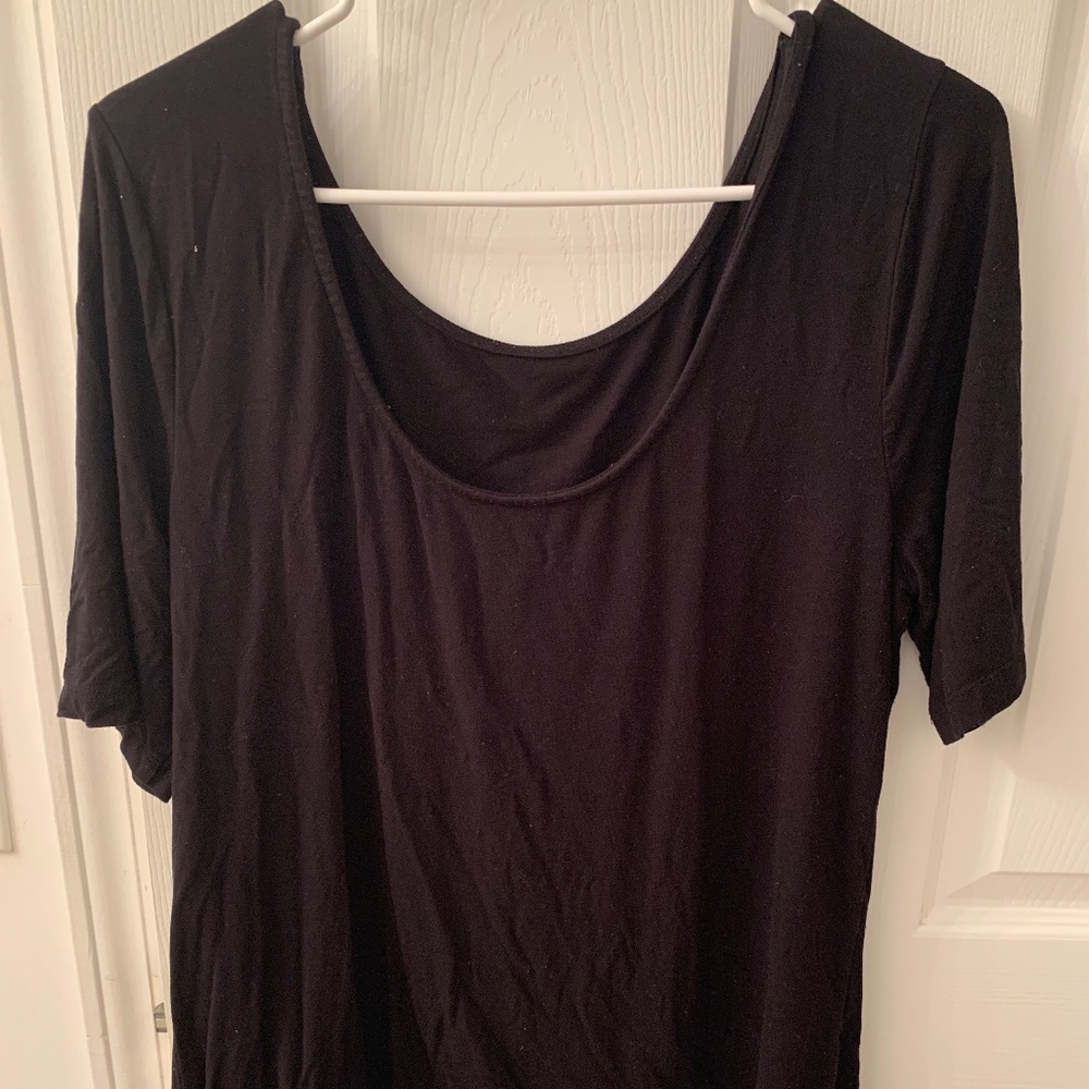 One Shoulder Black Top. No tag Not branded